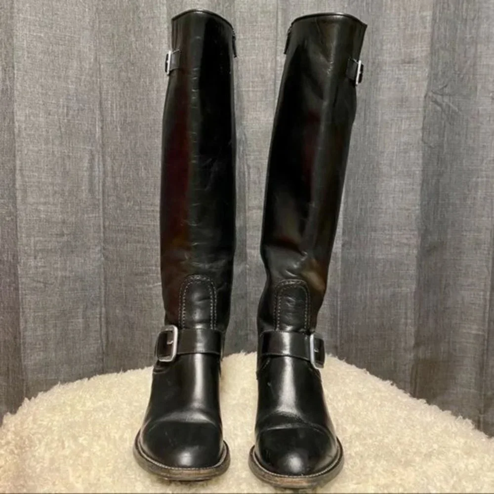 Cole Haan blk leather riding‎ boots w/ vibram soles